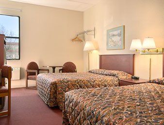 Super 8 By Wyndham Knoxville Downtown Area Quarto foto